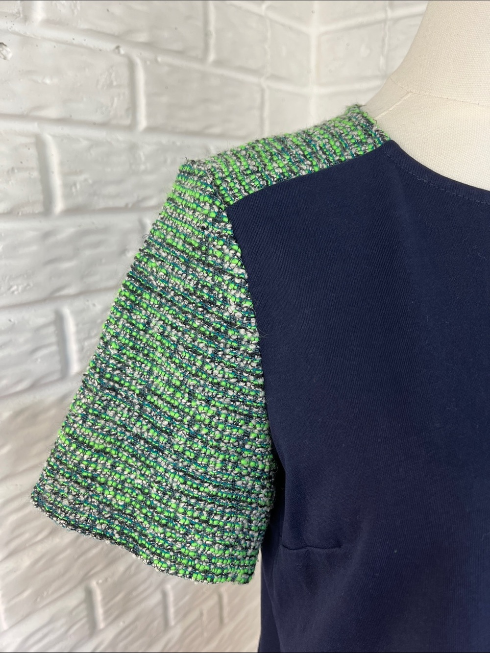 J.CREW TOP WITH TWEED SHOULDERS WOOL SILK BLEND MAVY GREEN SILVER SZ MED - Picture 3 of 14